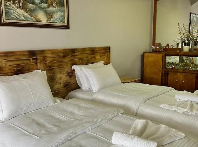 Hoxha 3* Gjirokastër